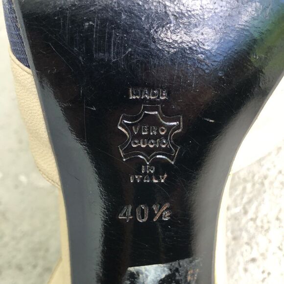 Vintage Luc Berjen slingbacks - Picture 7 of 10